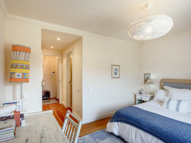 Moradia T5 em Cascais, com jardim e piscina privativa, Property for sale in Cascais e Estoril, Cascais, DL35628