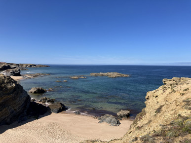 2+1 bedroom flat in Porto Covo with terrace and rooftop pool, Property for sale in DL37106