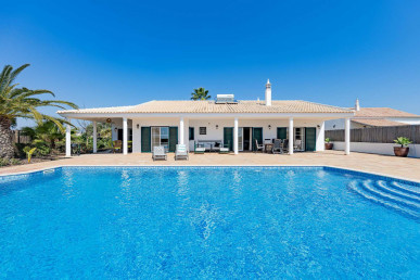 Casa Monte – Elegant 4-Bedroom Villa With Sea Views In Quinta Da Balaia, Albufeira, Property for sale in Albufeira, Faro, PP176316