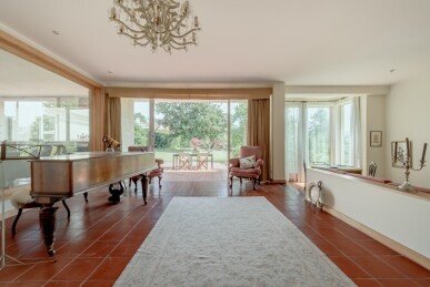 5 bedroom Property in Amares, Property for sale in JL-94091