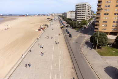 Store inserted in new development located in Matosinhos, Property for sale in DL21631