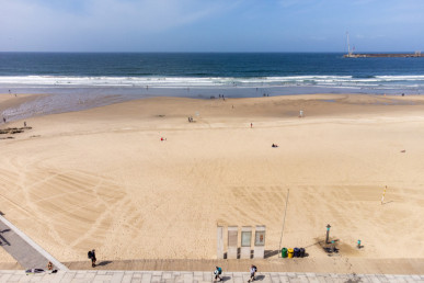 Store inserted in new development located in Matosinhos, Property for sale in DL21631