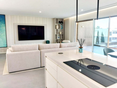 SEA VIEW – 200m from the Beach – NEW 2-Bedroom Apartment – Forte novo Quarteira, Property for sale in Quarteira, Loulé, PP176268