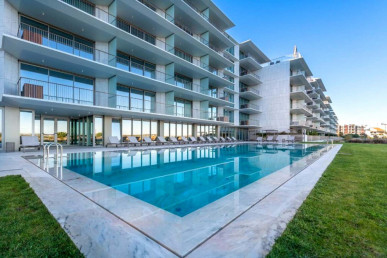 Luxury Two-Bedroom Apartment With Sea Views, Property for sale in PP176332