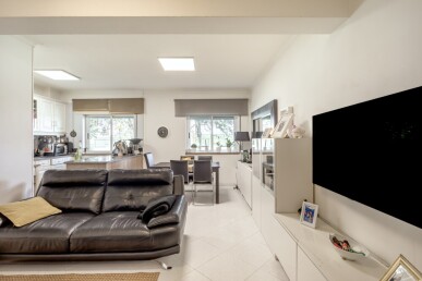 1 bedroom Property in Almada, Property for sale in Costa da Caparica, Almada, JL-96654