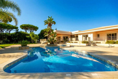 Luxury Golf Villa in Vilamoura, Property for sale in Vilamoura, Albufeira, PP176347