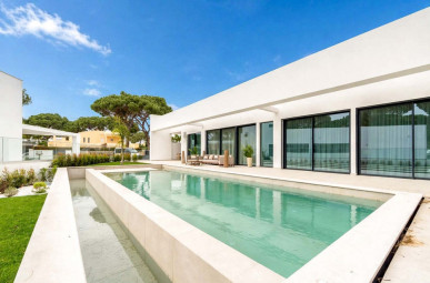 Modern and luxurious single-family villa in Vilamoura., Property for sale in Vilamoura, Albufeira, PP176349