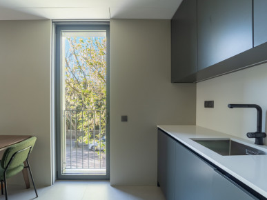 Studio in an exclusive condominium in Matosinhos, Property for sale in São Mamede de Infesta e Senhora da Hora, Matosinhos, DL36680