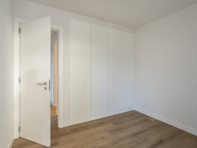 New 2 bedroom flat, with balcony and parking, in Miraflores, Property for sale in Algés, Linda-a-Velha e Cruz Quebrada-Dafundo, Oeiras, DL34110