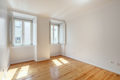 2 bedroom Property in Lisbon, Property for sale in Campo de Ourique, Lisbon, JL-96903