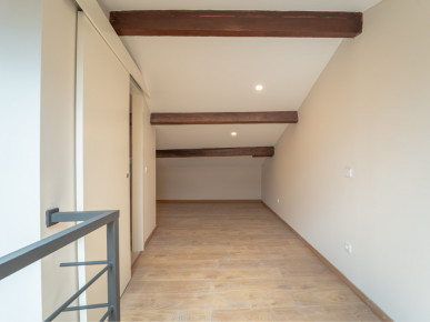 3 bedroom duplex flat, in Rua das Condominhas, Property for sale in Lordelo do Ouro e Massarelos, Porto, DL37653