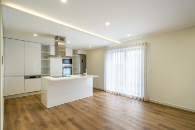 3 bedroom Property in Oeiras, Property for sale in Algés, Linda-a-Velha e Cruz Quebrada-Dafundo, Oeiras, JL-97288