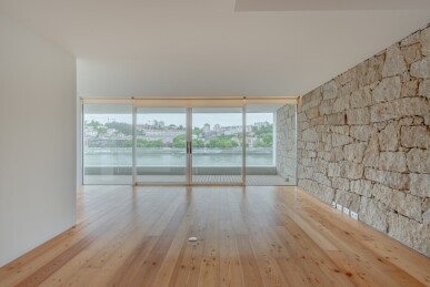 4 bedroom Property in Vila Nova de Gaia, Property for sale in Vila Nova de Gaia, Porto, JL-97550