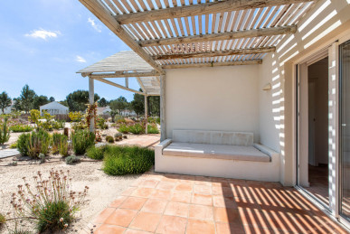 House 1 Bedroom, Resort, Authentic Bicas, Property for sale in DL33199