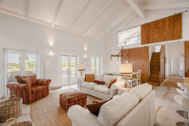 4 bedroom villa in Possanco with infinity pool and open views, Property for sale in DL35432