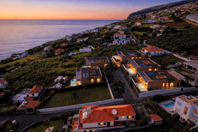 Luxury 3-Bedroom Ocean Villas, Calheta, Property for sale in PP176392