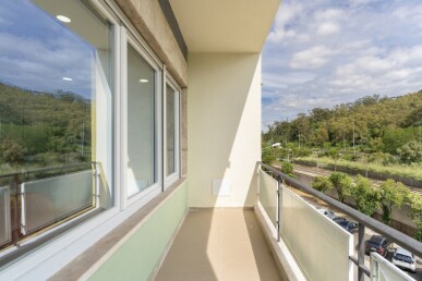 3 bedroom Property in Lisbon, Property for sale in JL-94951