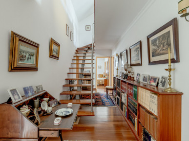 4 bedroom villa in Paço de Arcos with 4 Car Garage and Attic, Property for sale in Oeiras e S. Julião da Barra, Paço de Arcos e Caxias, Oeiras, DL37102