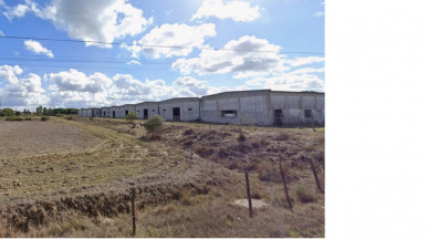 Industrial warehouse with land for sale in Canha, Montijo, Property for sale in DL38463