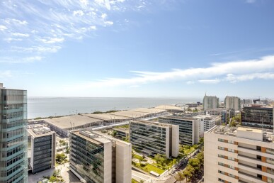 2 bedroom Property in Lisbon, Property for sale in Parque das Nações, Lisbon, JL-98296