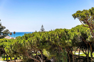 Renovated Villa with Sea and Golf Views in Vale do Lobo, Property for sale in Almancil, Loulé, PP176398