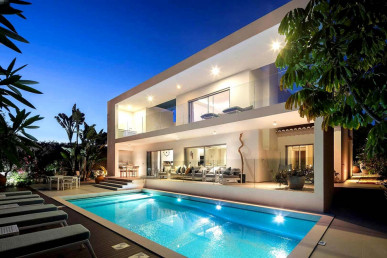 Contemporary Villa with Direct Access to Salinas Country Club, Property for sale in Almancil, Loulé, PP176401