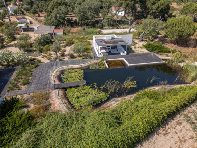 5 bedroom villa located in Melides, Property for sale in DL33214