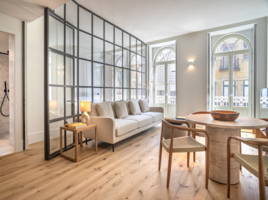 New and furnished 2 bedroom flat, with AL in Foz Douro, Property for sale in Aldoar, Foz do Douro e Nevogilde, Porto, DL33217