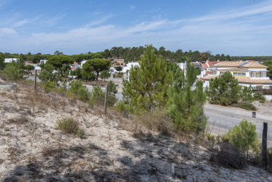 Plot of land, in the La Reserve subdivision, Carvalhal, Property for sale in DL33979