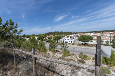 Plot of land, in the La Reserve subdivision, Carvalhal, Property for sale in DL33979