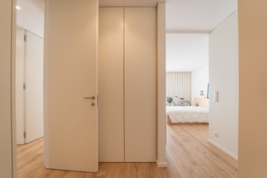 4 bedroom flat with balcony, in Matosinhos Sul, Property for sale in Matosinhos, Porto, DL34406