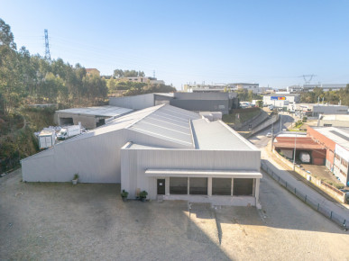 Warehouse for sale in Fojo Velho, Rebordosa, Porto, Property for sale in DL36373