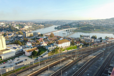 Oriental Park, Property for sale in Campanhã, Porto, DL33905