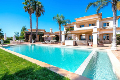 Private Four-Bedroom Luxury Villa with Sea Views in Lagos, Property for sale in Lagos, Faro, PP176418