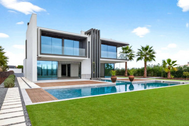 Contemporary Four-Bedroom Villa with Sea Views near the Beach in Lagos, Property for sale in Lagos, Faro, PP176419