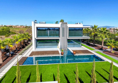 Contemporary Four-Bedroom Villa with Sea Views near the Beach in Lagos, Property for sale in Lagos, Faro, PP176419