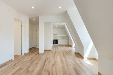 1 bedroom Property in Lisbon, Property for sale in Misericórdia, Lisbon, JL-97294