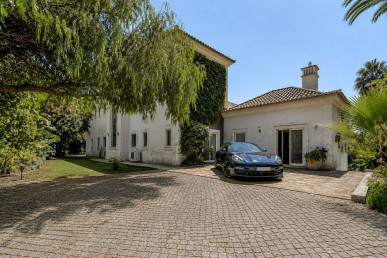 Renovation Opportunity | Superb 4+1 Bedroom Villa with Countryside Views, Property for sale in Almancil, Loulé, PP176440
