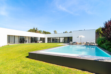 4 bedroom Property in Óbidos, Property for sale in JL-98333