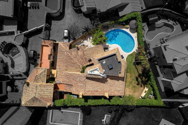 Unique Renovated Former Embassy Residence With Two Annexes, Property for sale in Albufeira, Faro, PP176403
