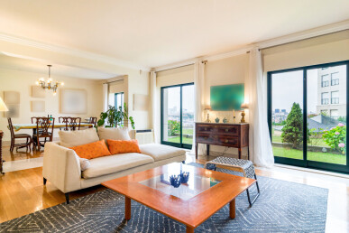 3 bedroom Property in Lisbon, Property for sale in JL-98185