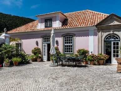 17 bedroom Property in Sintra, Property for sale in JL-88863