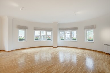 3 bedroom Property in Lisbon, Property for sale in Areeiro, Lisbon, JL-98192