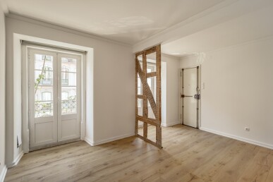 2 bedroom Property in Lisbon, Property for sale in Santo António, Lisbon, JL-98608