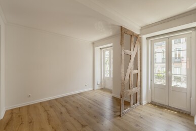 2 bedroom Property in Lisbon, Property for sale in Santo António, Lisbon, JL-98608
