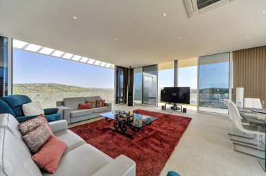 Contemporary Villa with Panoramic Ocean Views and Rooftop Terrace, Property for sale in Loulé, Faro, PP176432