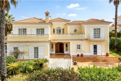 Elegant Family Villa in Varandas do Lago, Property for sale in Almancil, Loulé, PP176455