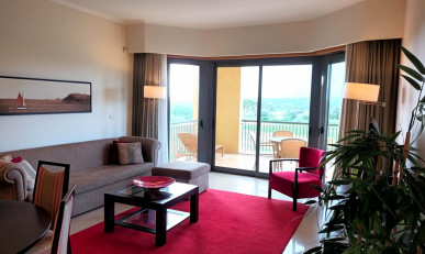 Tranquil 2-Bedroom Apartment with Golf Views in The Residences, Property for sale in Vilamoura, Albufeira, PP176465
