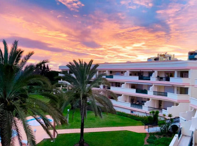 2 Bedroom Penthouse in one of the Best Condominiums in Vilamoura, Property for sale in Vilamoura, Albufeira, PP176477