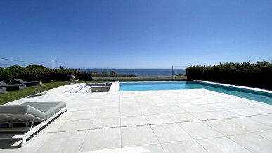 Stunning Villa Frontline Ocean View With 6 Bedrooms, Property for sale in PP173024